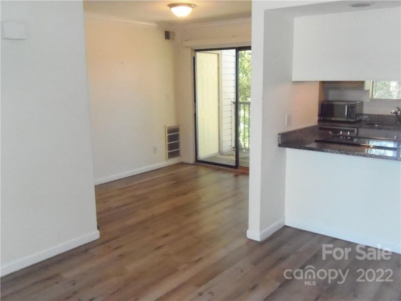 Property image 3 at 11042 Cedar View Road, Charlotte, NC 28226