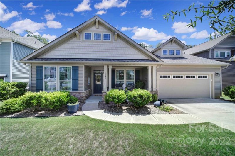 1296 Kings Grove Drive