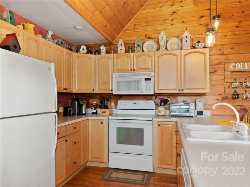 Property image 5 at 289 Friar Tuck Lane, Maggie Valley, NC 28751