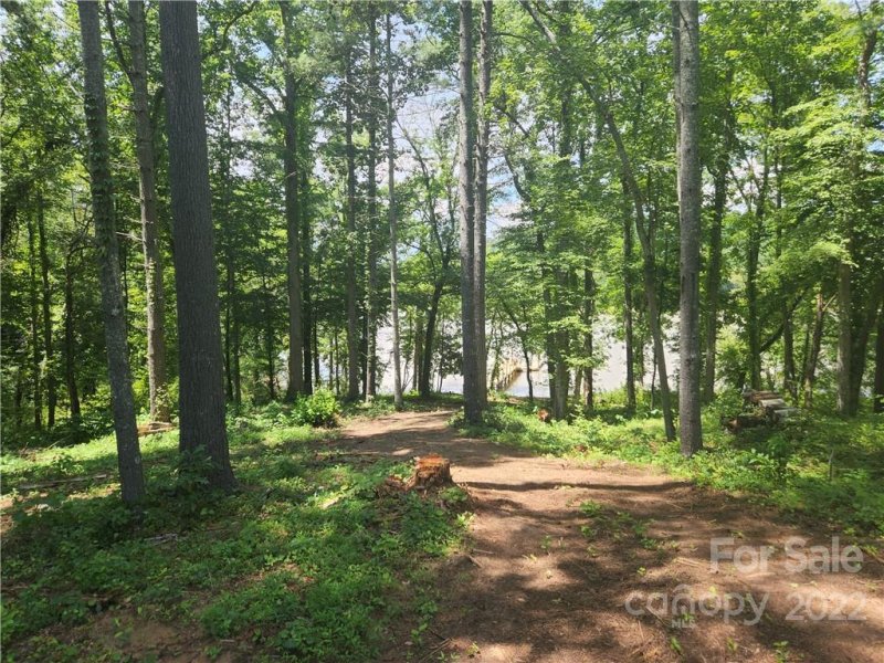 Property image 5 at 189 Edgewater Point, Valdese, NC 28690