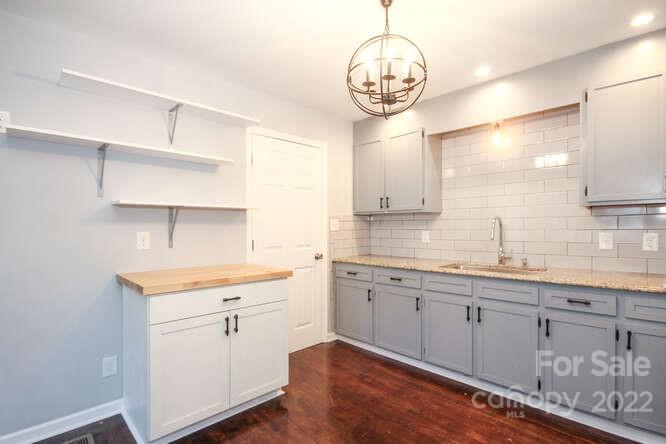 Property image 4 at 405 Telegraph Drive, Gastonia, NC 28056