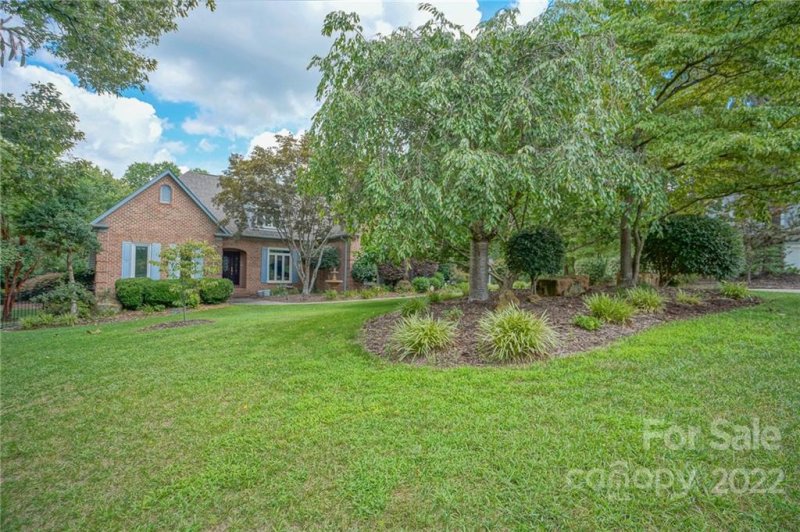 Property image 3 at 4704 Straw Court, Harrisburg, NC 28075