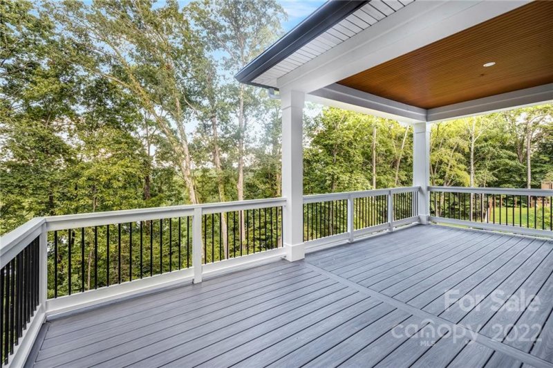 Property image 3 at 685 Knollcrest Drive, Concord, NC 28025