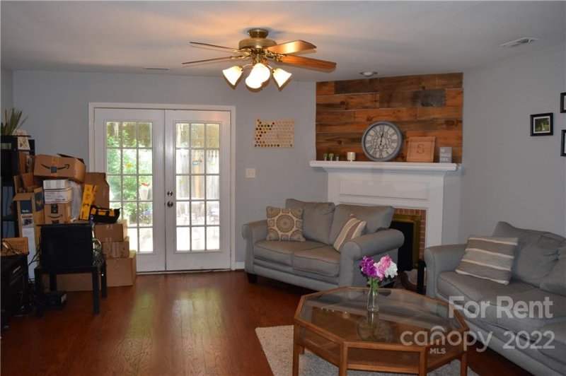 Property image 4 at 9004 Nolley Court, Charlotte, NC 28215