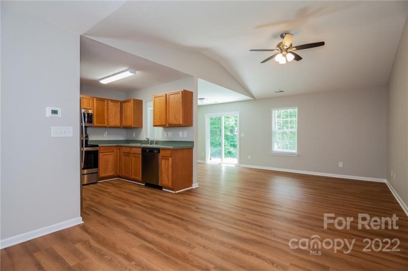 Property image 3 at 6840 Parkers Crossing Drive, Charlotte, NC 28215