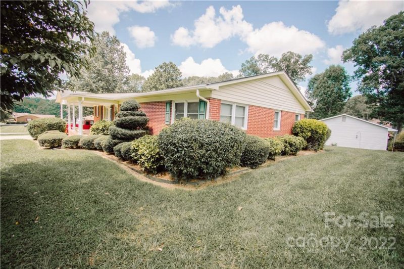 Property image 3 at 3147 E Nc 150 Highway, Lincolnton, NC 28092