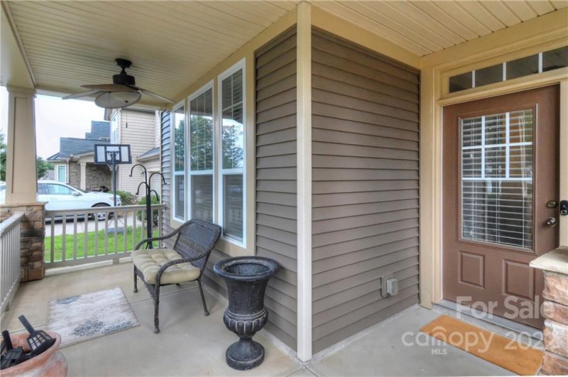 Property image 2 at 15801 Homecoming Way, Charlotte, NC 28278