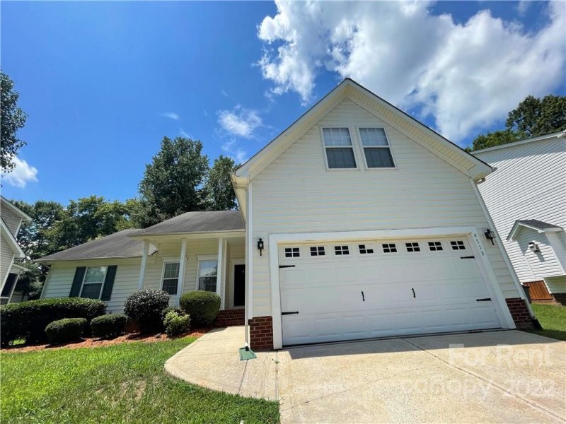 4713 Buckminister Court