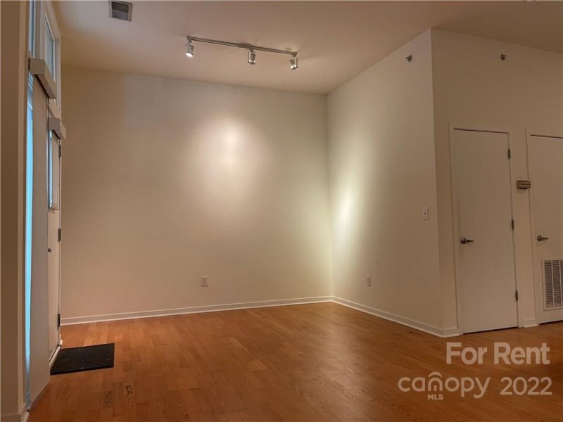 Property image 2 at 2125 Southend Drive, Charlotte, NC 28203