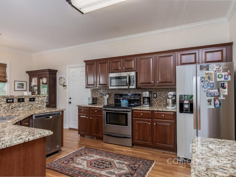 Property image 5 at 10501 Howell Court, Charlotte, NC 28277
