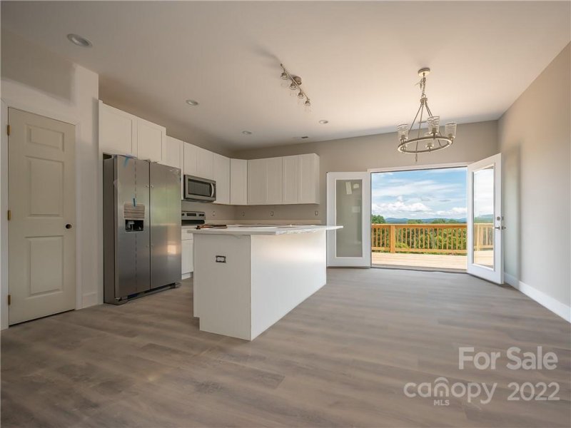 Property image 5 at 39 Hamilton Acres Drive, Hendersonville, NC 28791