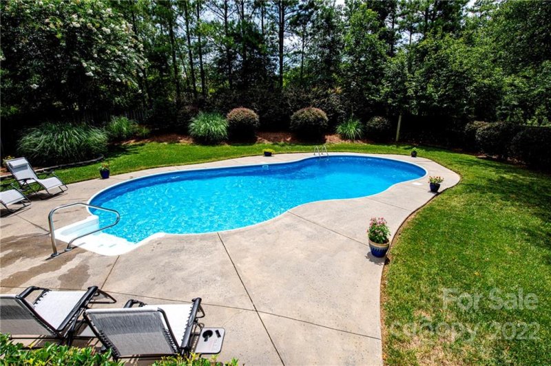 Property image 4 at 10303 Gunnison Lane, Charlotte, NC 28277
