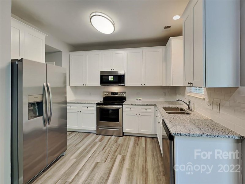 Property image 2 at 9506 Nettle Drive, Charlotte, NC 28216