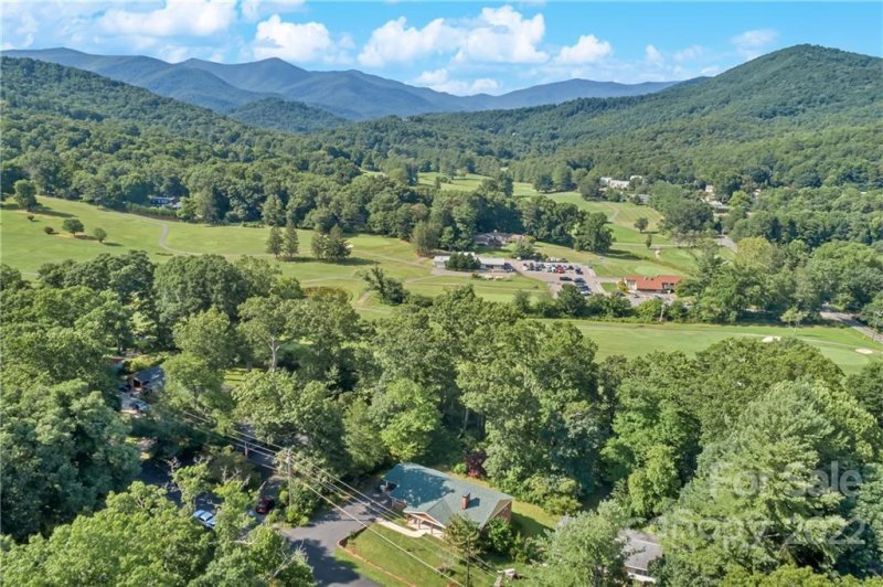 Property image 2 at 106 Fairway Drive, Black Mountain, NC 28711