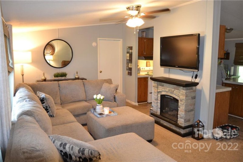 Property image 3 at 6801 Knottywood Lane, Vale, NC 28168