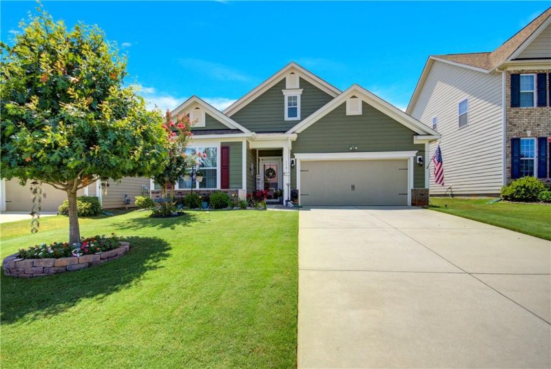 Property image 2 at 110 Margo Lane, Statesville, NC 28677