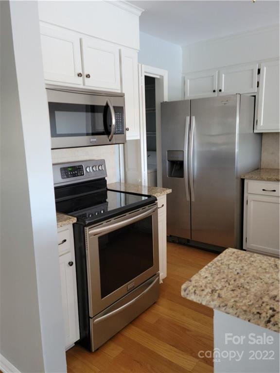 Property image 4 at 9041 J M Keynes Drive, Charlotte, NC 28262