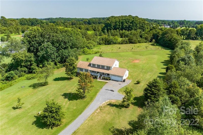 1310 Maple Lee Court