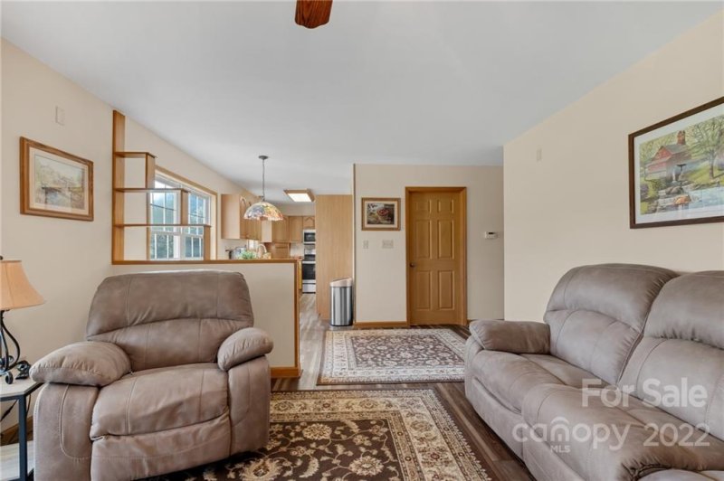 Property image 5 at 1310 Maple Lee Court, Crouse, NC 28033