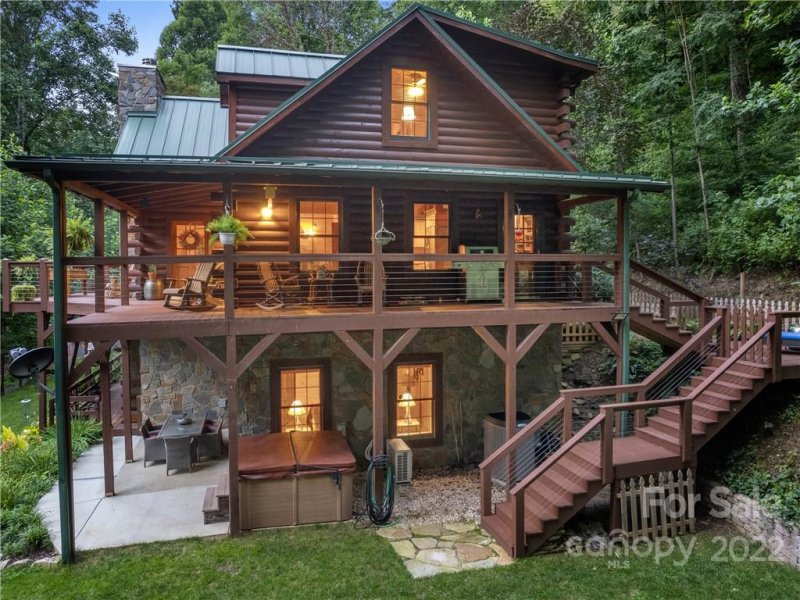 Property image 2 at 358 Davy Crockett Drive, Maggie Valley, NC 28751