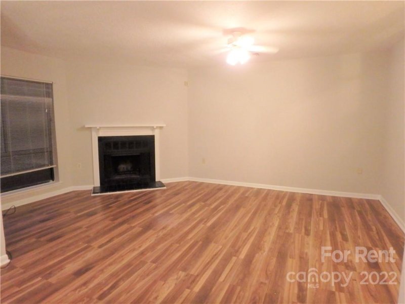 Property image 3 at 4823 Spring Lake Drive, Charlotte, NC 28212