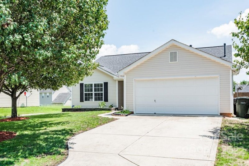 Property image 3 at 2627 Lookout Point Drive, Kannapolis, NC 28083