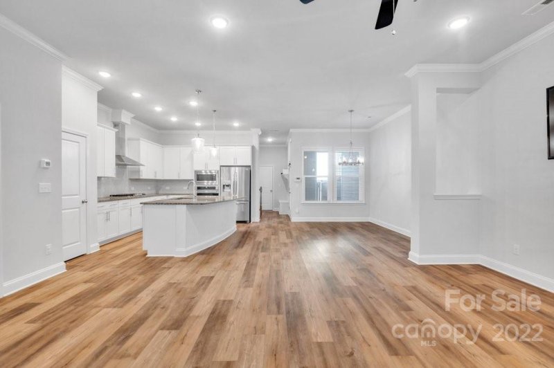 Property image 2 at 10018 Wayfair Meadow Court, Charlotte, NC 28277