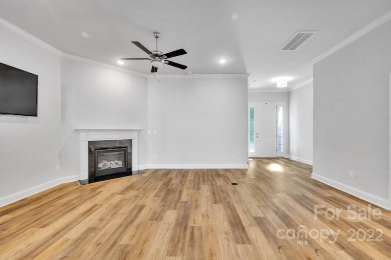 Property image 4 at 10018 Wayfair Meadow Court, Charlotte, NC 28277