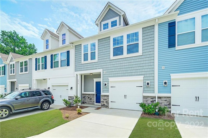 Property image 2 at 3019 Ayana Drive, Charlotte, NC 28210