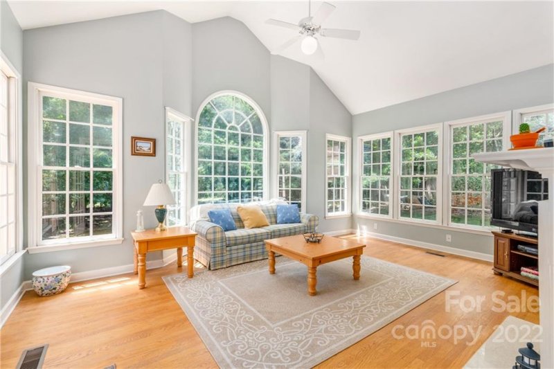 Property image 2 at 4208 Moss Creek Court, Matthews, NC 28105