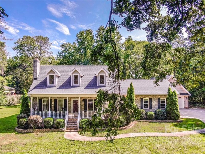 Property image 4 at 307 Faith Road, Mooresville, NC 28115