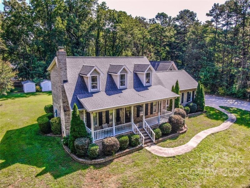 Property image 5 at 307 Faith Road, Mooresville, NC 28115