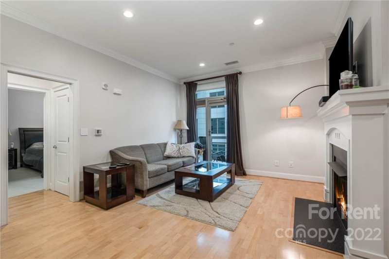 Property image 4 at 435 S Tryon Street, Charlotte, NC 28202