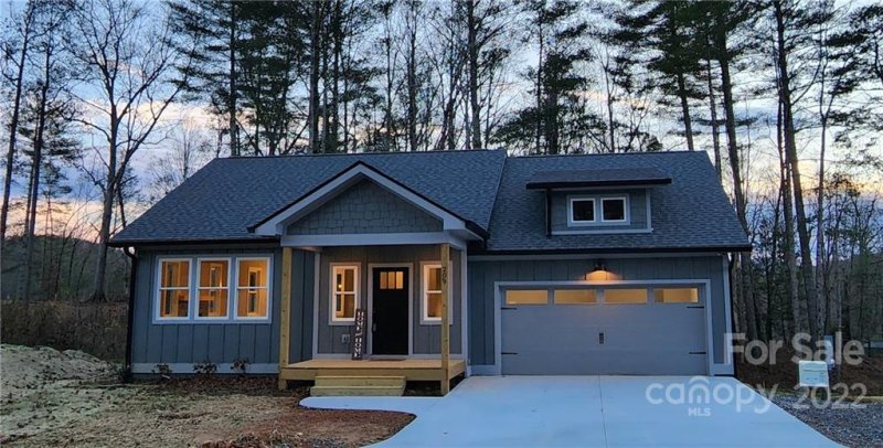 209 Fall Leaves Drive