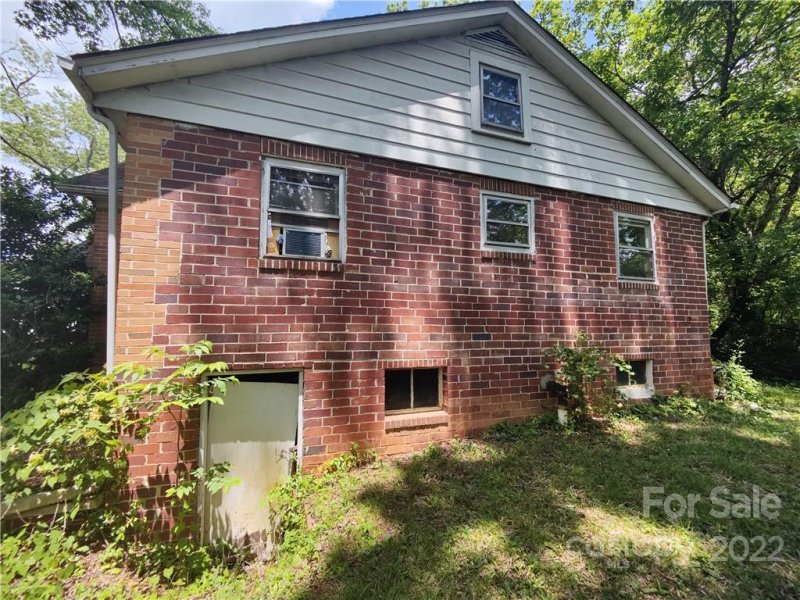 Property image 3 at 1236 Kenly Street, Salisbury, NC 28144