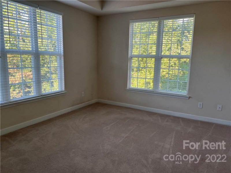 Property image 4 at 18801 Oakhurst Boulevard, Cornelius, NC 28031