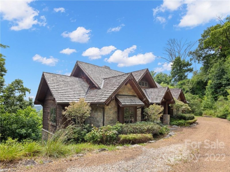 Property image 2 at 34 Crown Point Drive, Asheville, NC 28803