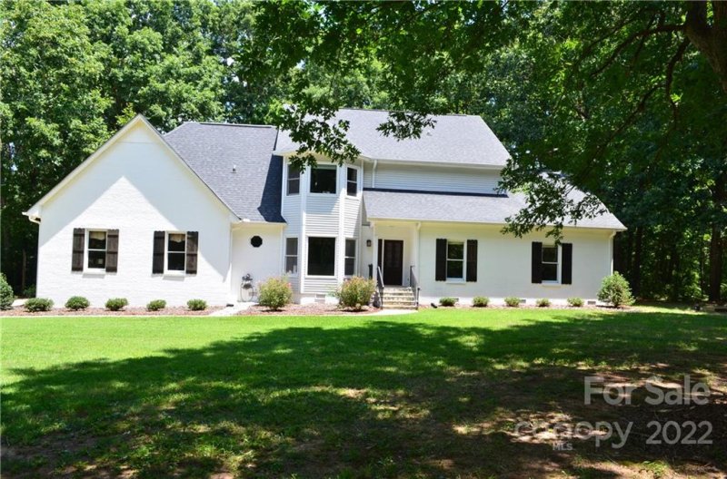 Property image 2 at 207 Windsor Greene Drive, Monroe, NC 28110