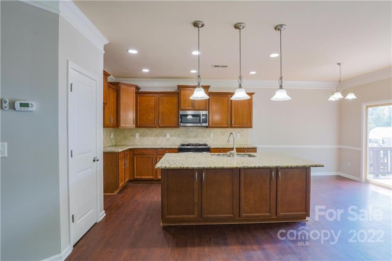 Property image 4 at 114 E Heart Pine Lane, Statesville, NC 28677