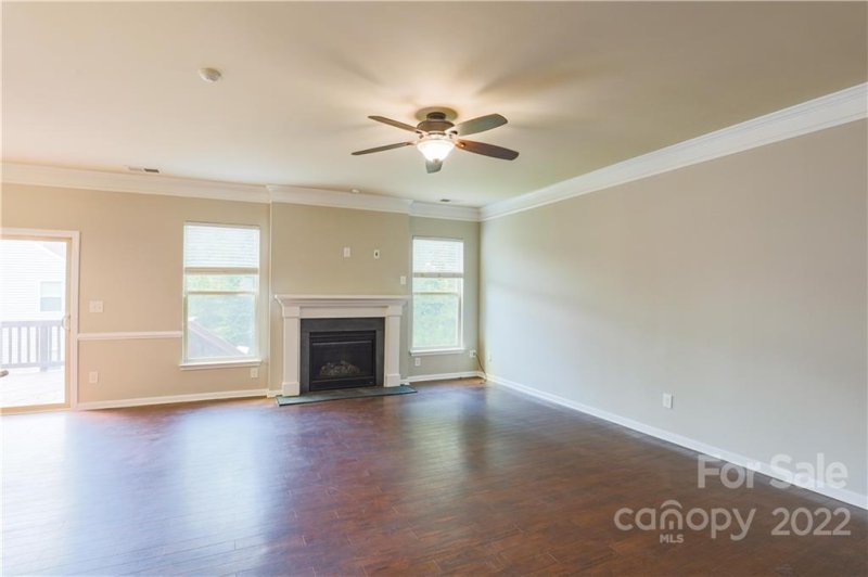 Property image 5 at 114 E Heart Pine Lane, Statesville, NC 28677