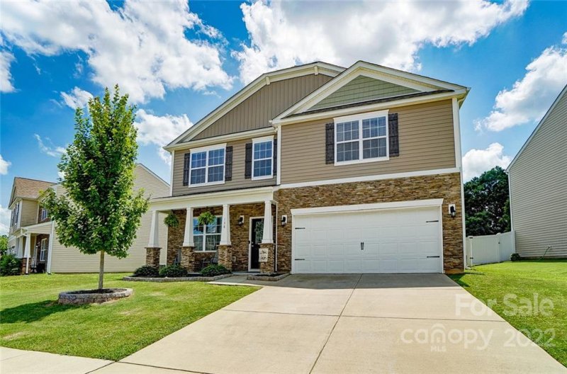 Property image 4 at 138 Kingsway Drive, Mooresville, NC 28115