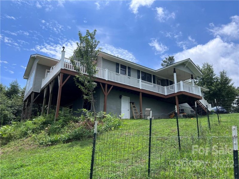 Property image 2 at 8595 Hackberry Road, Connelly Springs, NC 28612