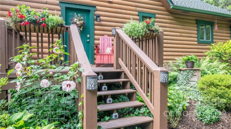 Property image 3 at 348 Hawks Point Drive, Zirconia, NC 28790