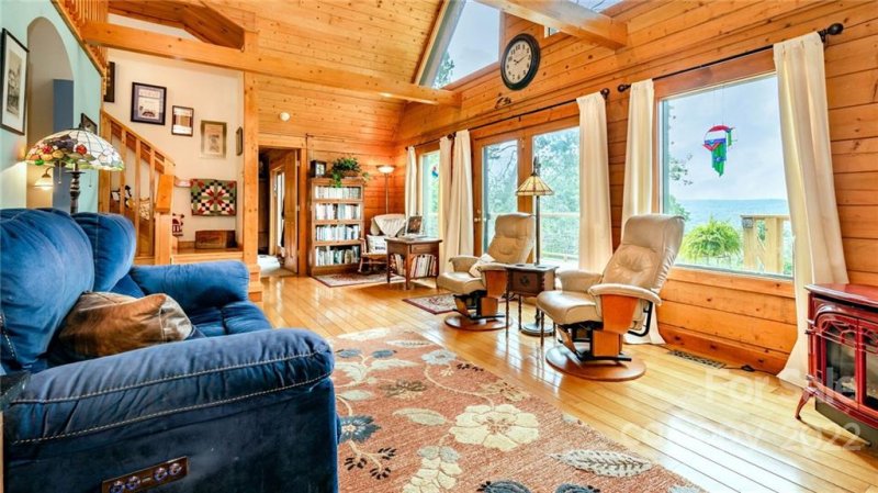 Property image 5 at 348 Hawks Point Drive, Zirconia, NC 28790