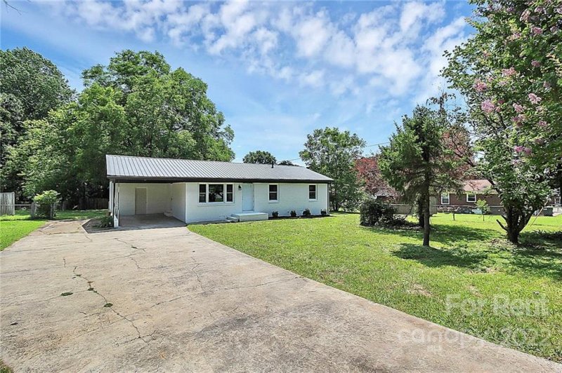 Property image 2 at 1433 Edgewood Road, Bessemer City, NC 28016