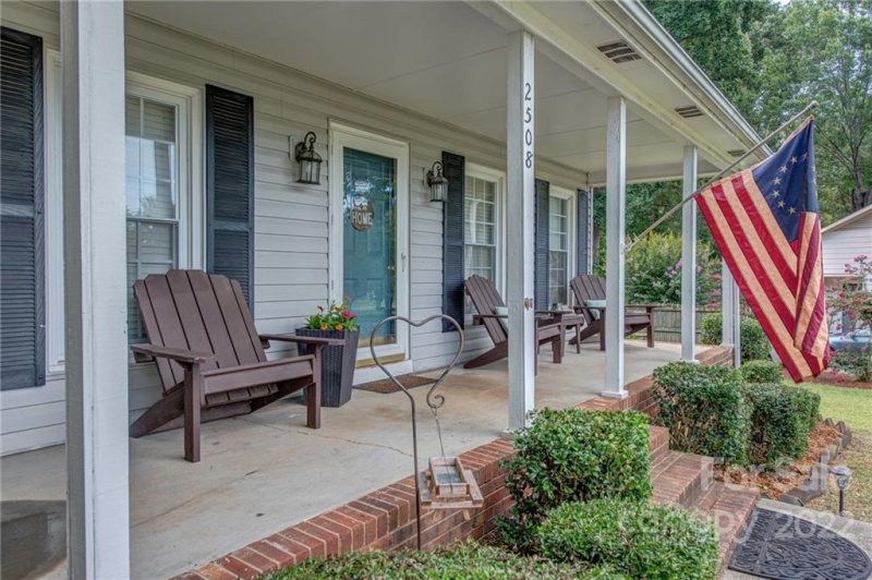 Property image 3 at 2508 Cherokee Court, Gastonia, NC 28056