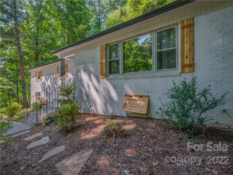 Property image 5 at 158 Long John Drive, Hendersonville, NC 28791