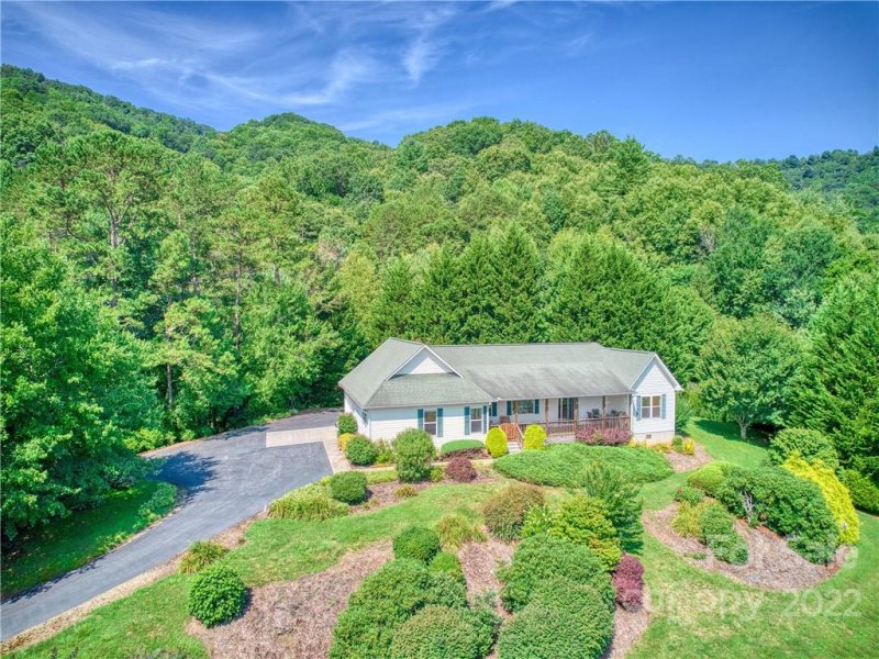 Property image 2 at 351 Coyote Hollow Road, Waynesville, NC 28785