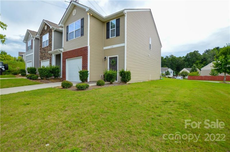 Property image 2 at 9163 Bradstreet Commons Way, Charlotte, NC 28215