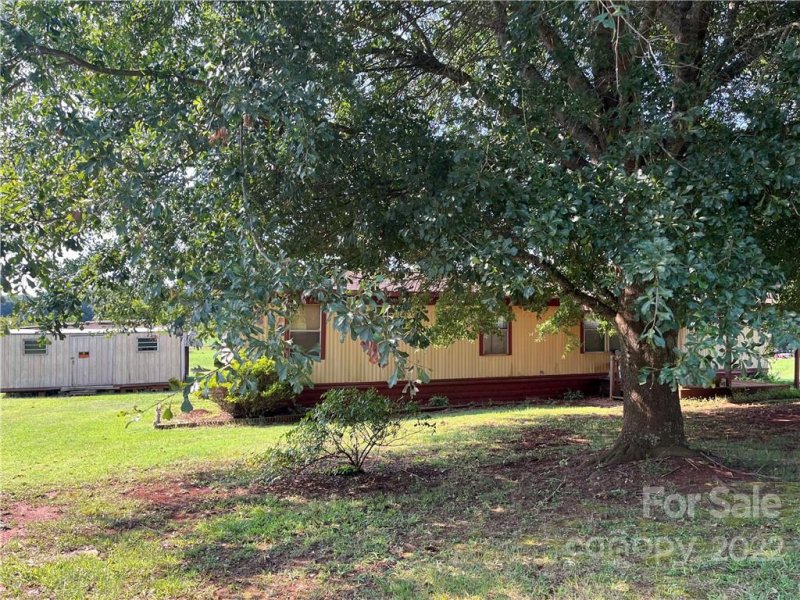 Property image 2 at 1031 Bexley Lane, Lincolnton, NC 28092